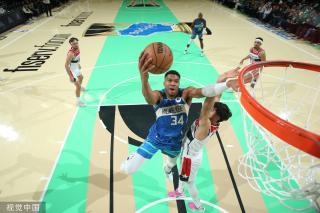 万变的舞台 万变的舞台