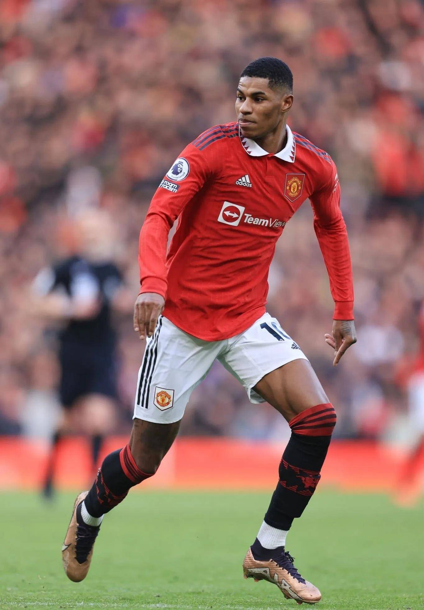 英超联赛中 英超联赛中