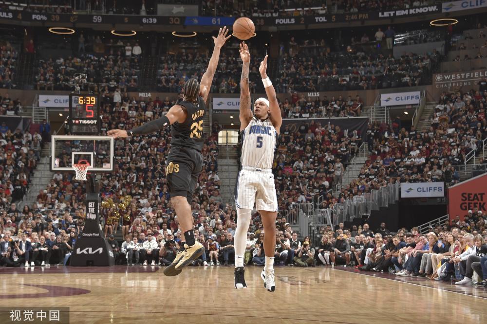 承载着球队 承载着球队