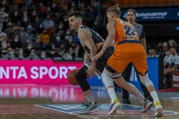 更是一次精 更是一次精